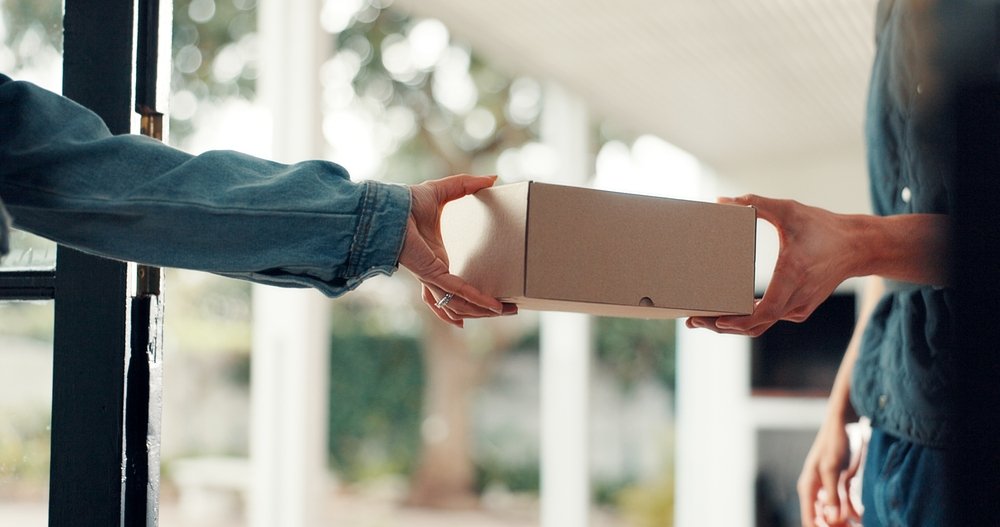 Home 1 international courier service delhi